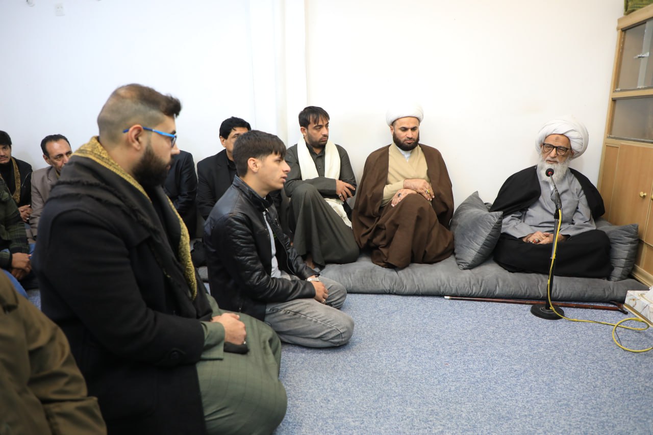 آية الله النجفي: محاسبة النفس هي إِصلاح للفرد والأُسرة والمجتمع 