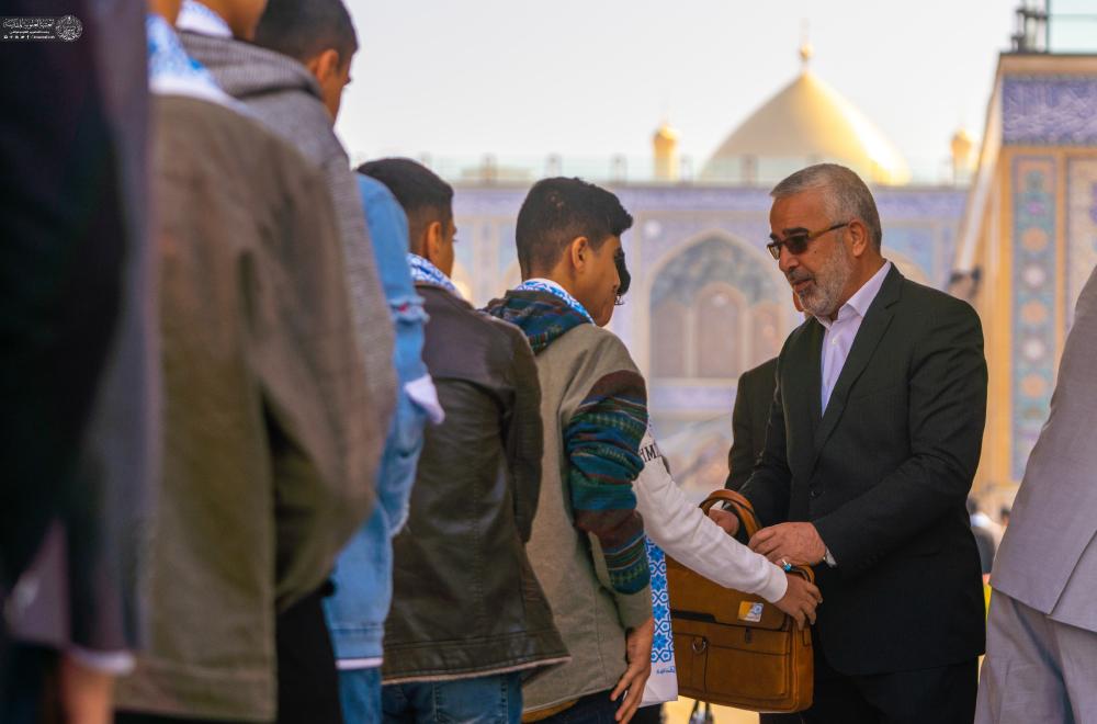 العتبة العلوية المقدسة تقيم حفلاً بهيجا لتكليف 2000 فتى علوي+(صور)
