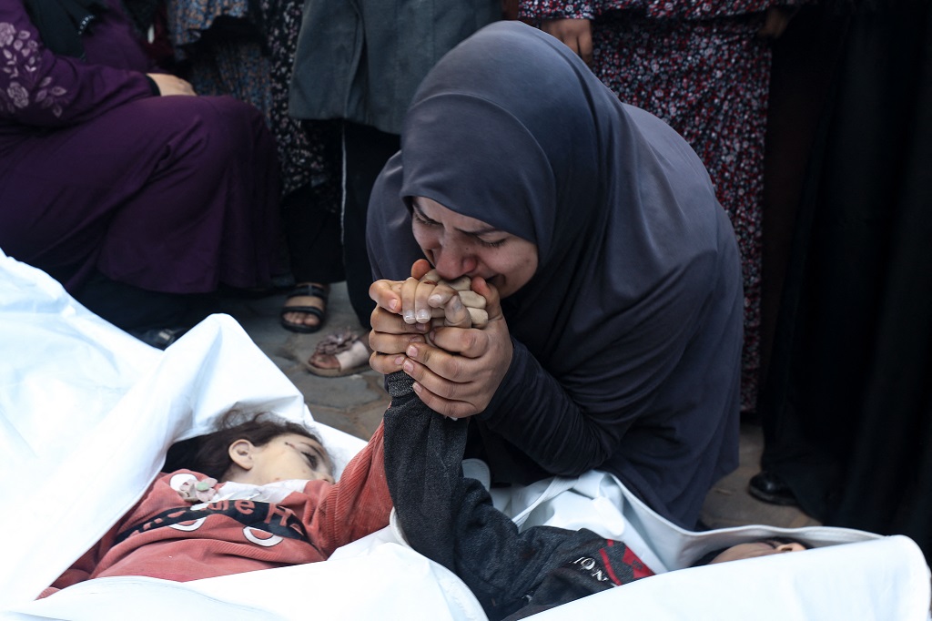 In new Israeli massacre +24 civilian killed / Gaza death toll reached 29,514