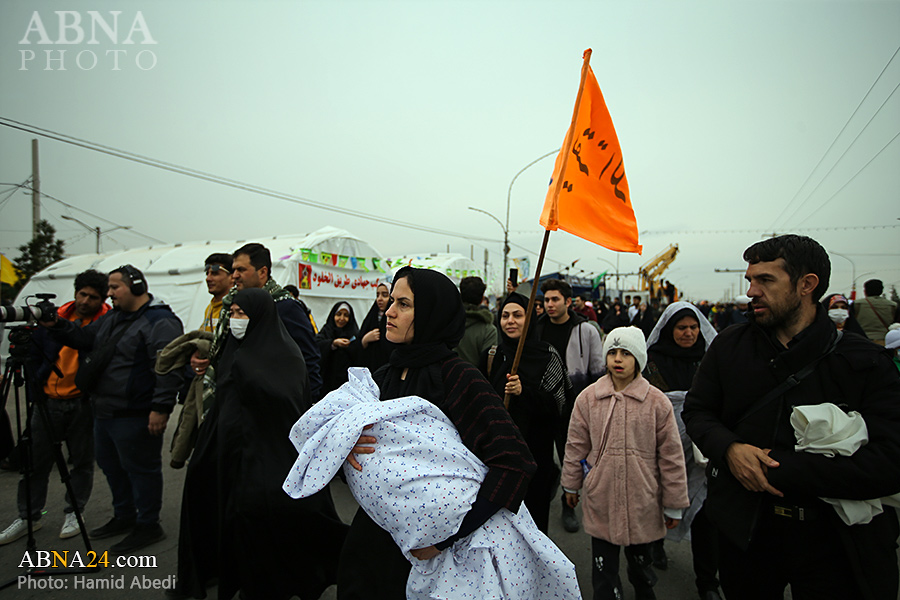 Photos: Imam Mahdi birth anniv. celebrated in Jamkaran Mosque