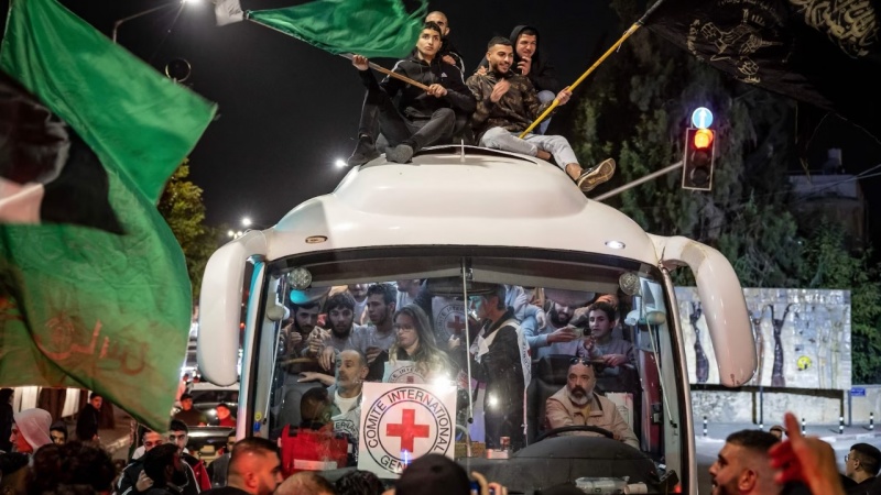 イスラエルがパレスチナ人捕虜400人の解放に同意