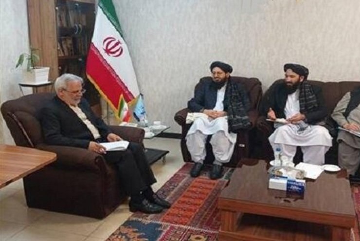 Mahigit-kumulang 1,000 mga Afghanong bilanggo ang inilipat mula sa Iran patungong Afghanistan