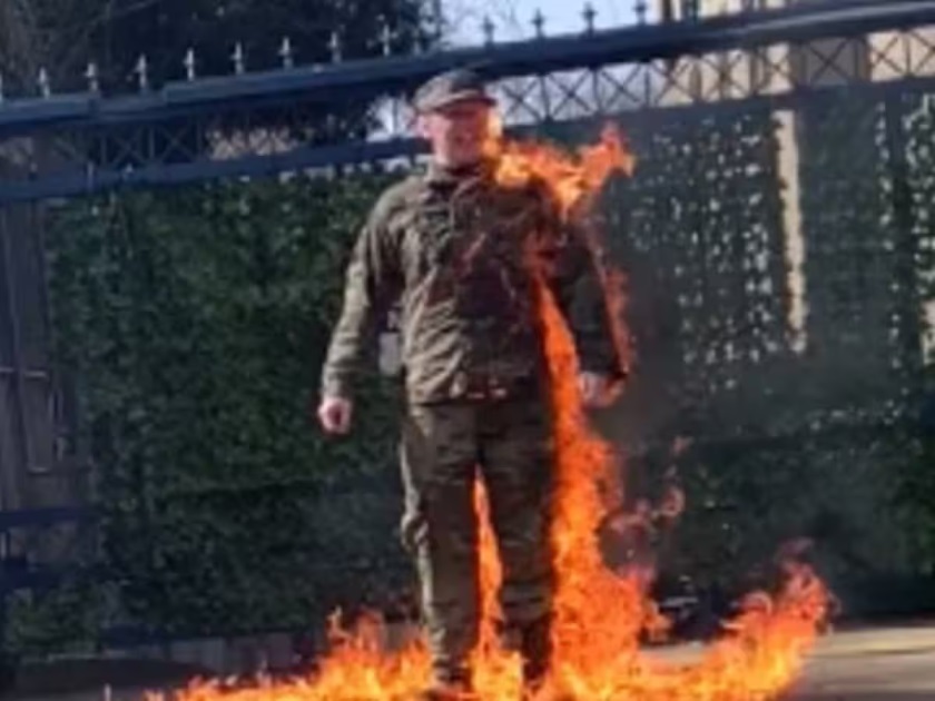 Hamas holds Washington responsible for self-immolation of airman Bushnell