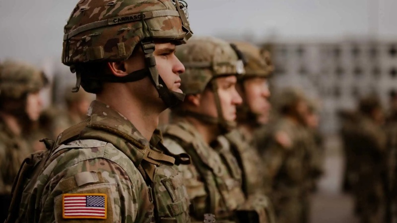 米の若者ら、自国軍に悪いイメージ・不信感抱く