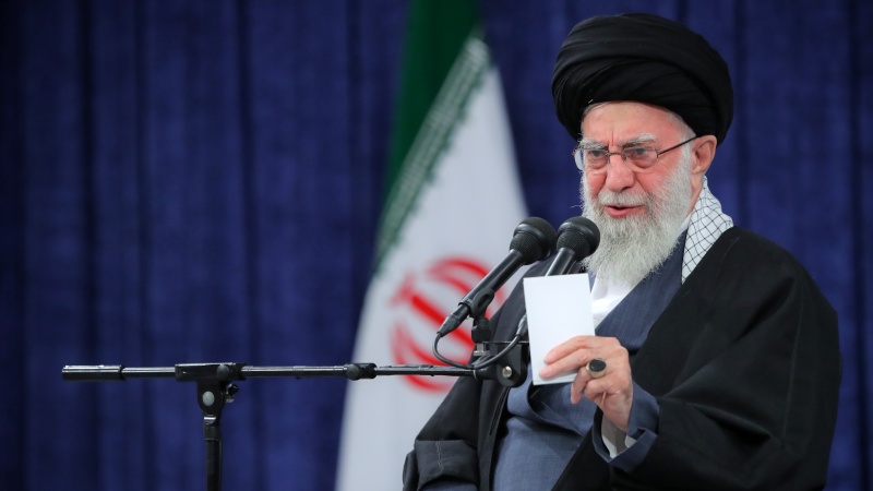 イラン最高指導者、「多数が参加する選挙の結果は国家の権威高める」