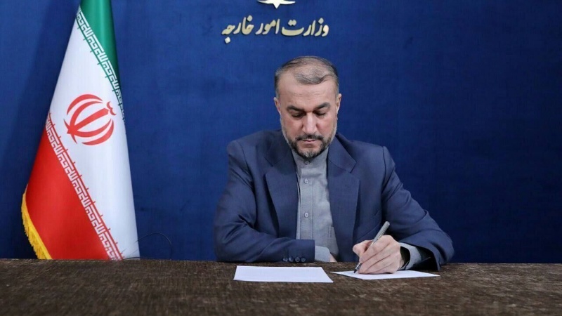 イラン外相が英外相に提言、「地域の怒りを試すべきではない」