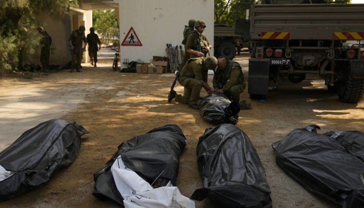  Al-Qassam Brigades announce killing, wounding of several Israeli soldiers