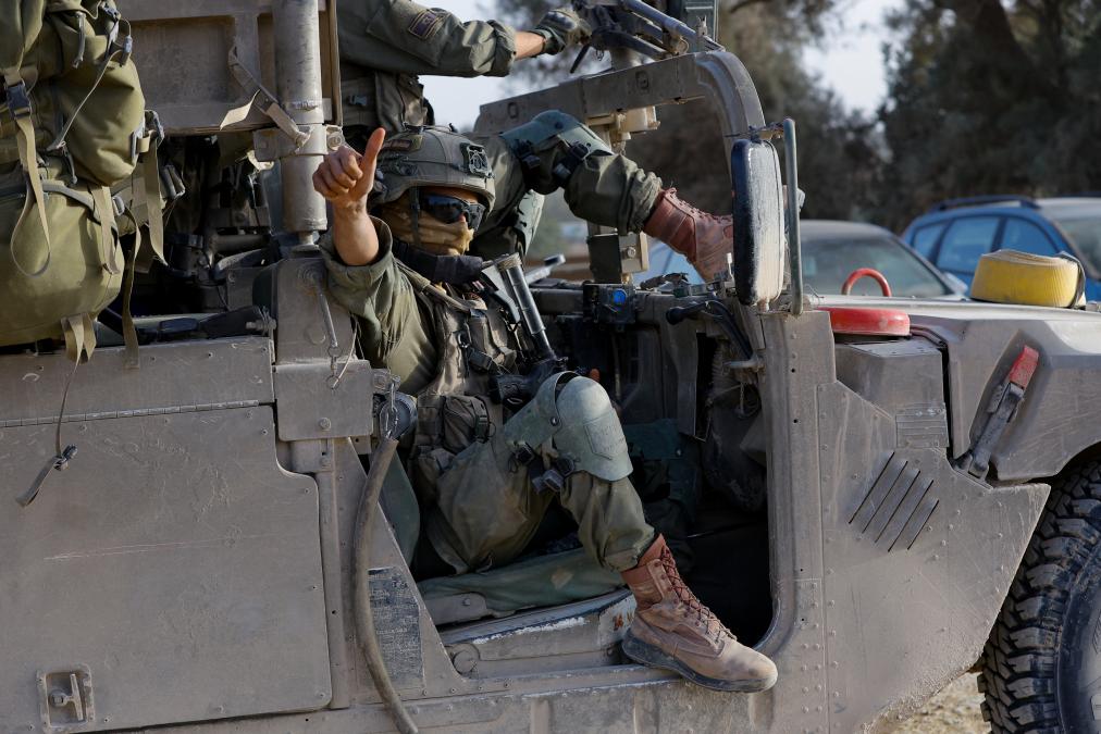 فيديو | جنود الاحتلال الصهيوني يعدمون مواش في غزة