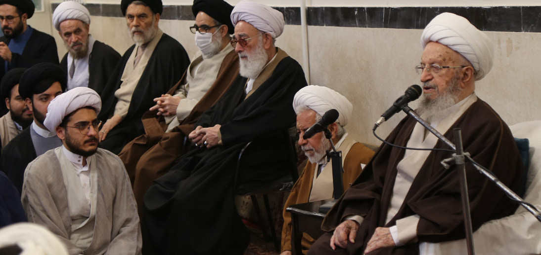 Ayetullah Mekarem Şîrazî: Wehya Pêxember (s.x.a) di cîhanê de guherîneke bingehîn pêk anî, ji ber wê jî reya giştî beşdarî meşa 22 ê Behmenê bibin