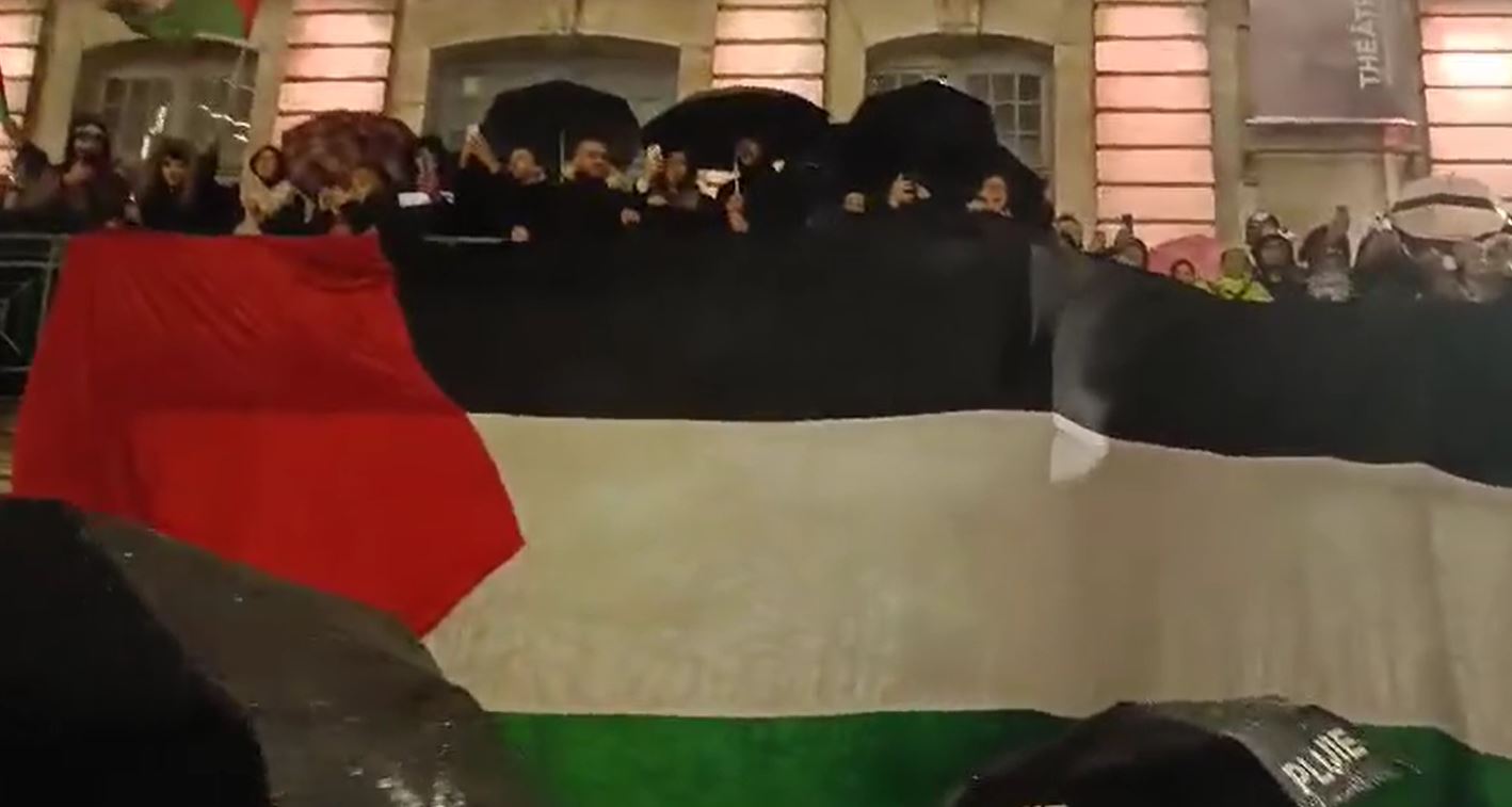 Video: "Gaza we don't forget you", massive rally in Lille, France on eve of new year 2024