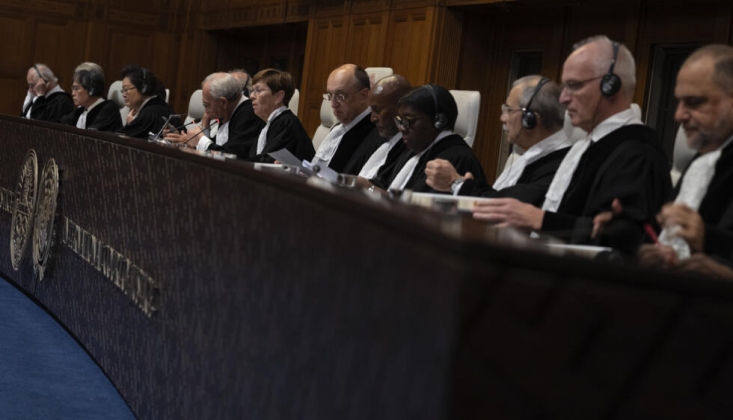 Siyonist İsrail Soykırımla Yargılanıyor