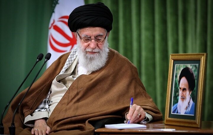 بيان تعزية قائد الثورة الإسلامية إلى العلماء والحوزات العلمية في باكستان