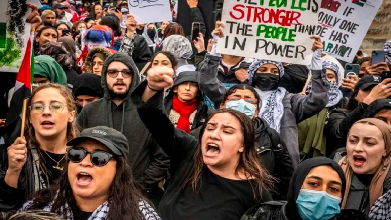 Usa, manifestazioni contro Biden per Gaza: “Sei un genocida ce ne ricorderemo a novembre"
