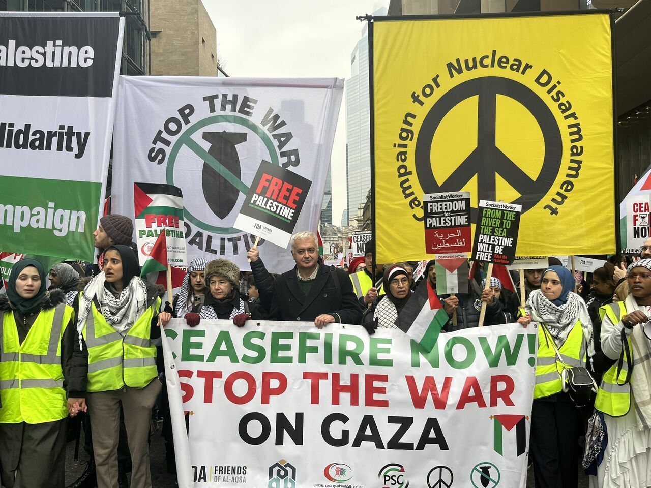 Major pro-Palestinian rallies held in London, UK