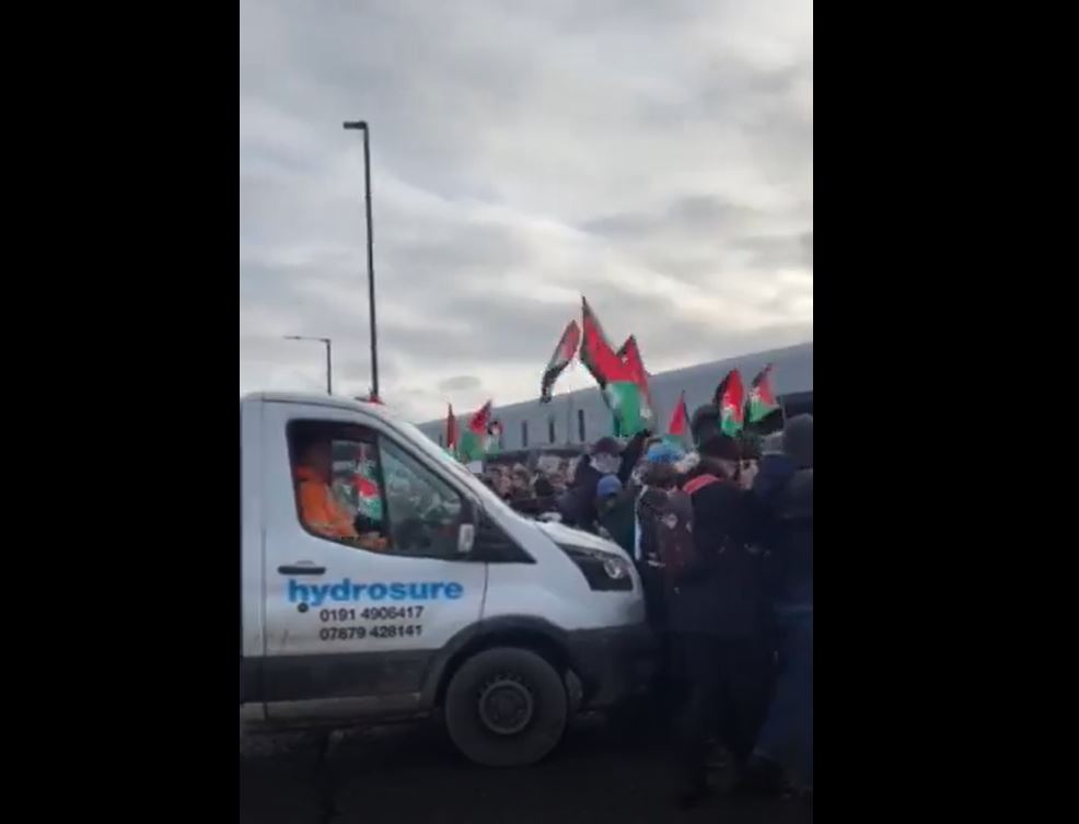 British politician unveils Britain's double standards, criticizes lack of coverage of Israeli massacres in Gaza