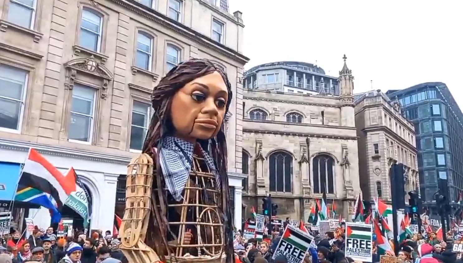 Video: Little Amal joins thousands of protesters expressing support for Gaza in London 