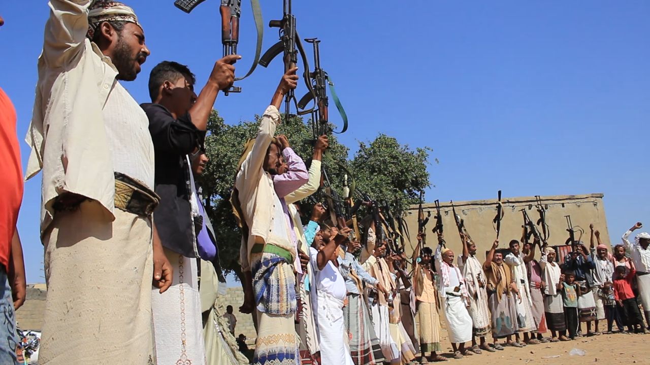 الدعوة الى النفير العام في الحديدة اليمنية لمواجهة العدوان الامريكي والبريطاني