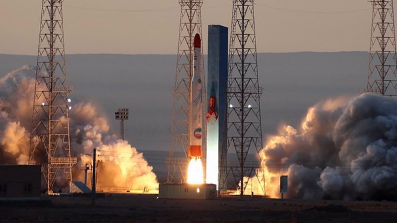 l’Iran, lancia con successo nuovo satellite militare in orbita