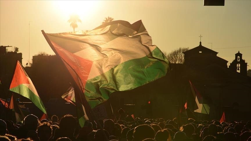French opposition lawmakers challenge FM's stance on Israel's actions in Gaza
