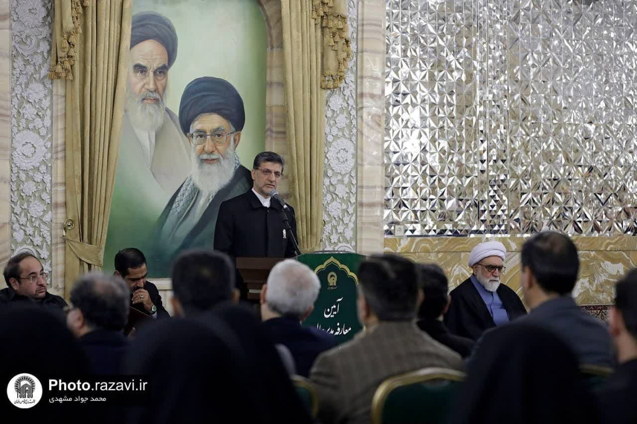 المتولي الشرعي للعتبة الرضویة المقدسة: واجبنا ایجاد وتعزيز التواصل بین الناس والإمام الرضا (ع)