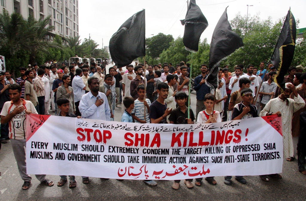 Pakistan: Protest in Islamabad against massacre of Shia passengers on Parachinar Peshawar route