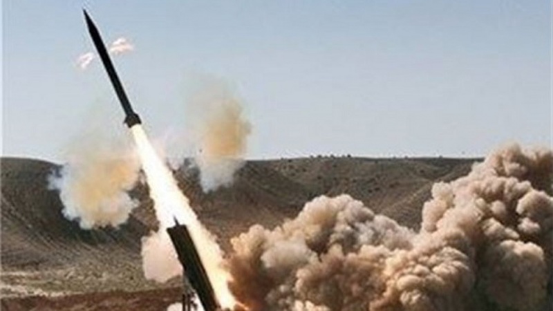 Jemenitische Streitkräfte feuern ballistische Raketen auf US-Kriegsschiffe ab, um Gaza weiterhin zu unterstützen