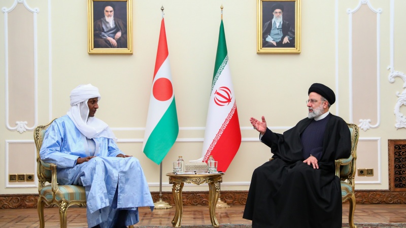 Raisi: Tidak ada Kendala dalam Pengembangan Hubungan Iran dan Niger