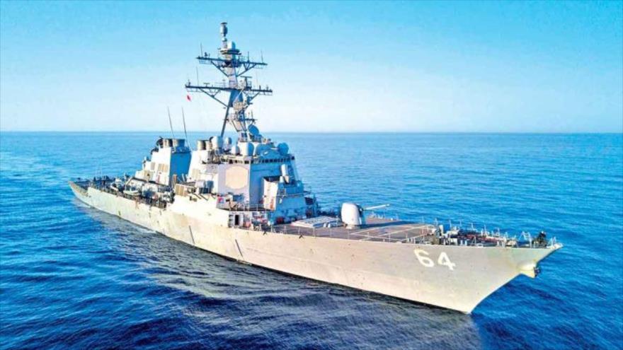 Yémen : un navire de guerre américain a été « touché directement » par un missile