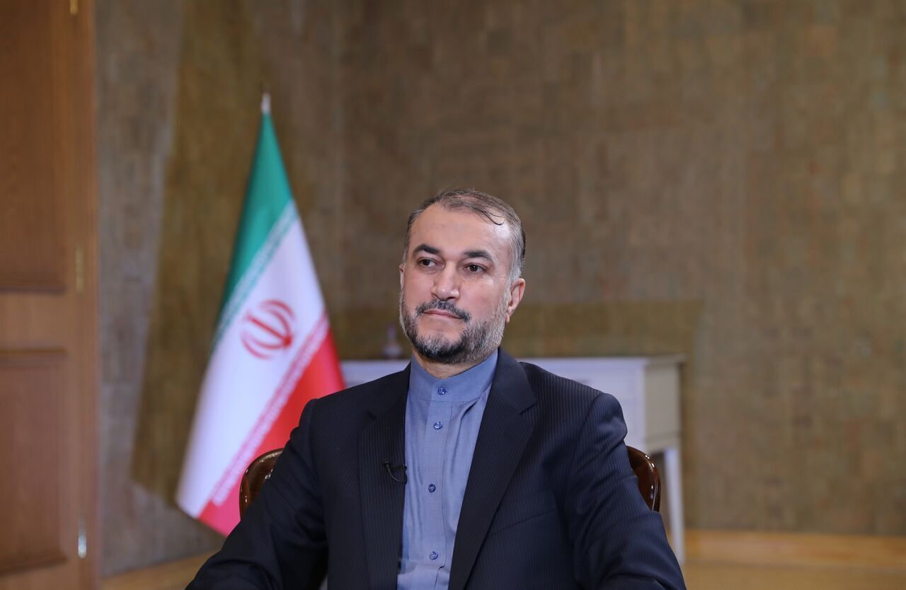 Iran FM congratulates South Africa success in ICJ