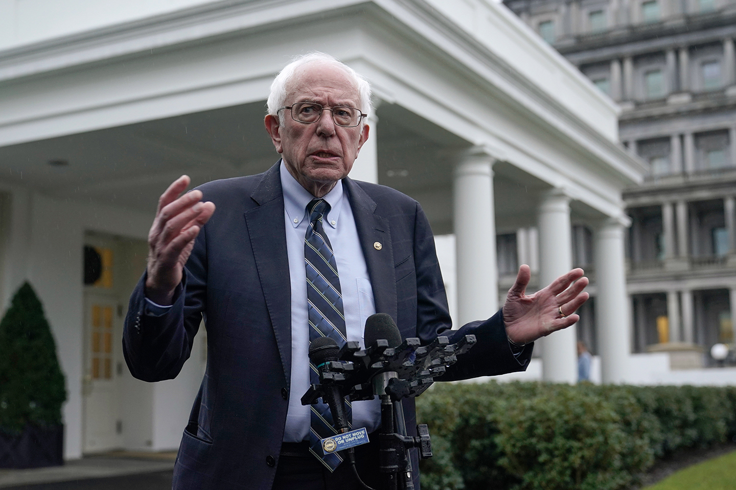 US senator slams Washington's support of Israeli regime in Gaza crimes