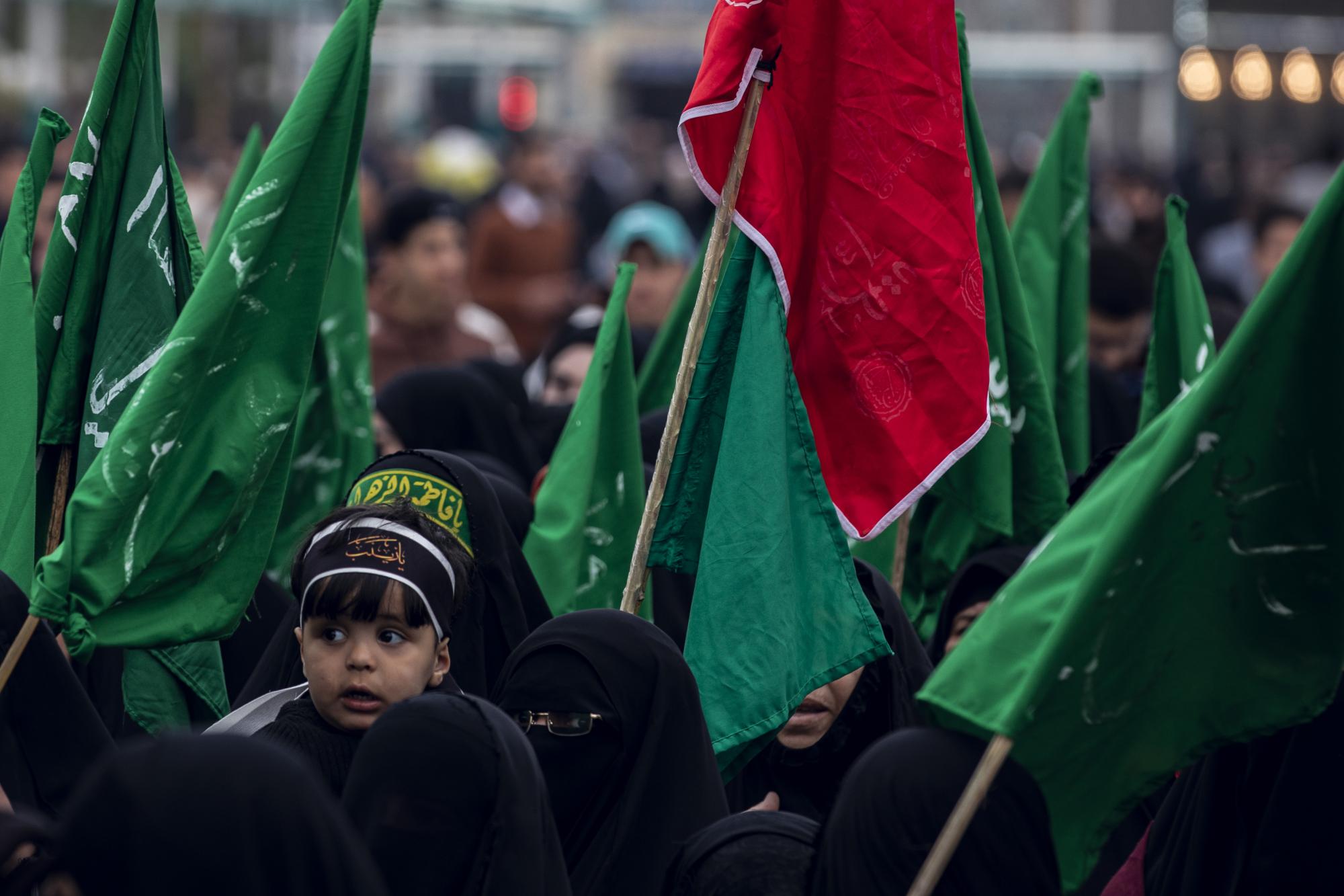 Condolence processions of Karbala recall death anniversary of Lady Zaynab (+Photos)