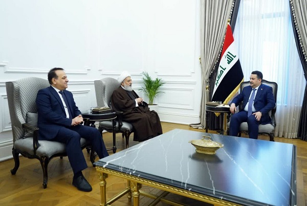 الشيخ علي الخطيب يلتقي في بغداد الرئيس العراقي والنواب 