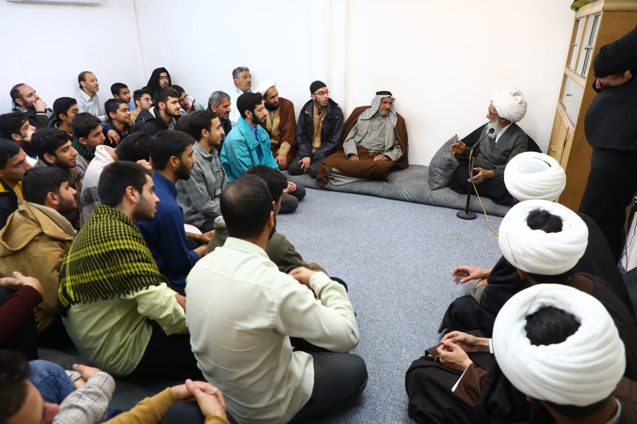 آية الله النجفي: أهل البيت (عليهم السلام) شددوا على محاسبة النفس 