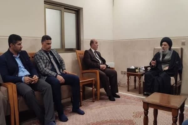  آية الله المدرسي: كليات العلوم الإسلامية هي جسر یربط بين الجامعات والحوزات العلمیة