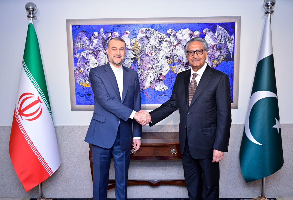 ایران اور پاکستان دیرینہ دوستی سے دستبردار نہیں ہونگے۔۔۔ امیر عبداللٰہیان + تصاویر