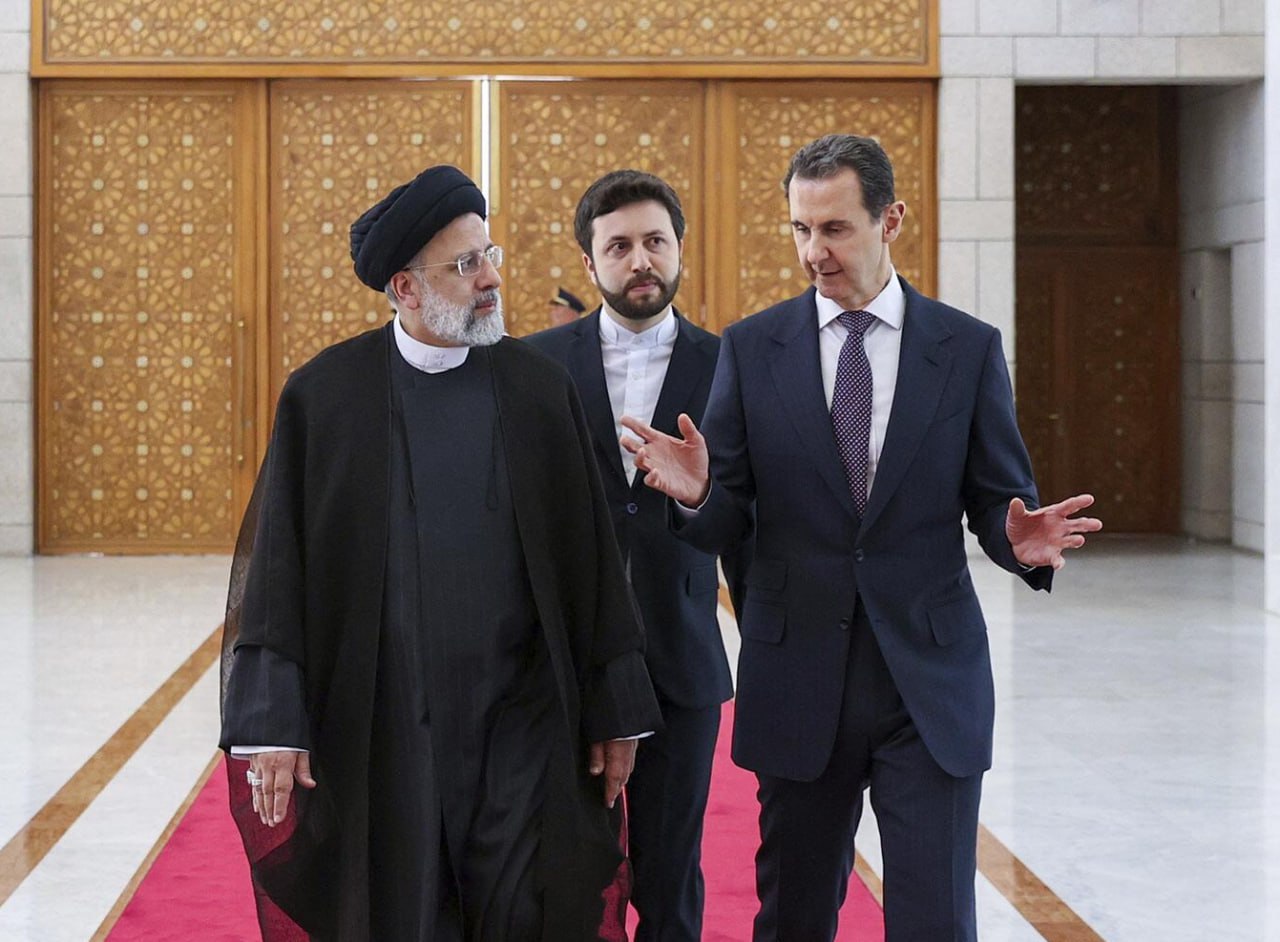 الرئيس الأسد يعزي الامام الخامنئي والسيد رئيسي بفاجعة كرمان