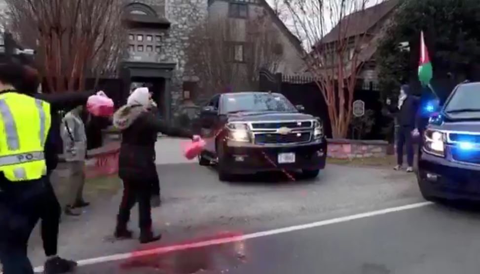 Video: Pro-Palestinian protesters douse red paint on US FM Antony Blinken's convoy in Virginia
