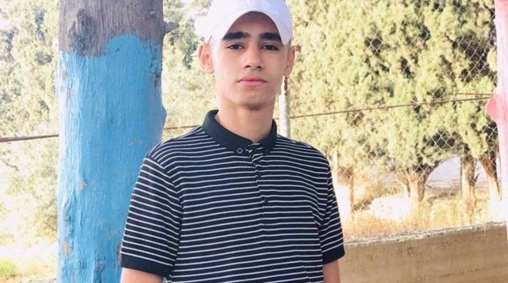 Palestinian teenager killed as Israeli troops raid towns in West Bank escalation