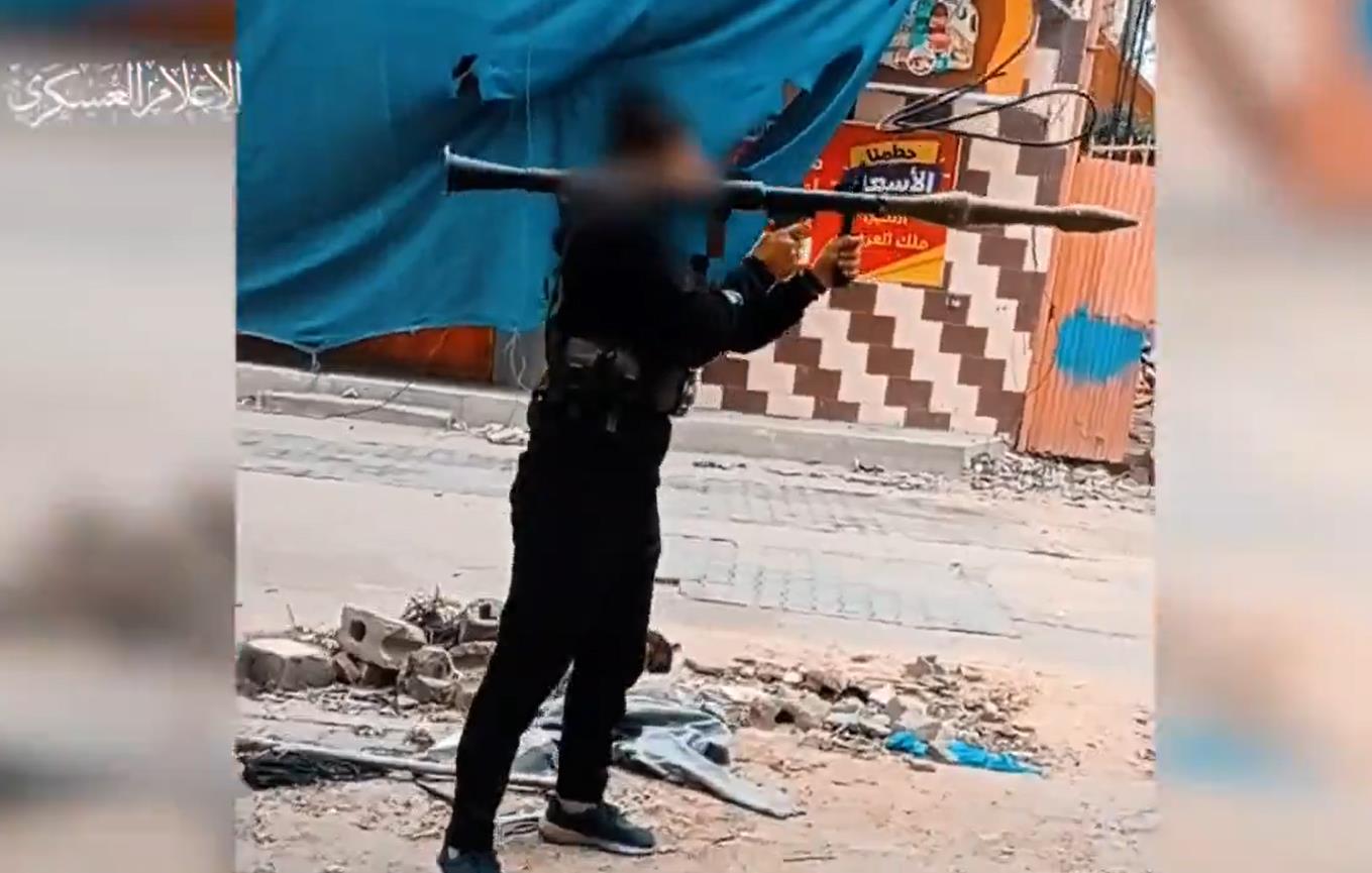 فيديو | القسام تبث صورا جديدة لاستهداف دبابات العدو الصهيوني في غزة