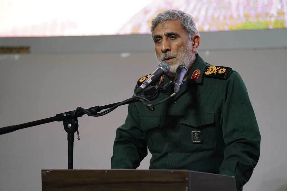 Zionist assassination of resistance commanders aims to compensate defeats: IRGC Quds Cmdr.