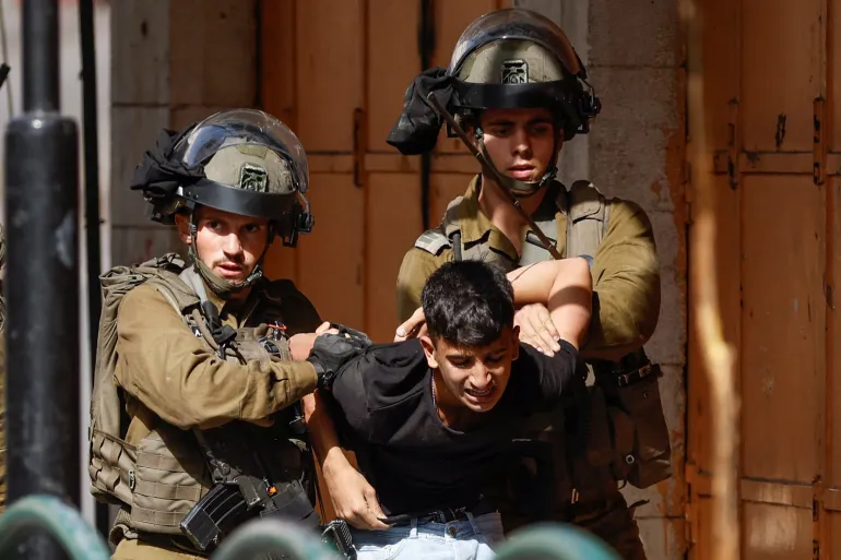 Israeli forces abducted nearly 9,500 Palestinians in West Bank since Gaza war started