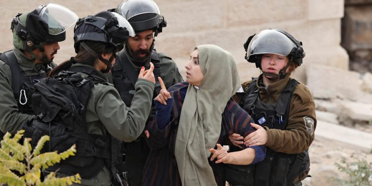 Kesaksian Warga Palestina yang Alami Pelecehan dan Penyiksaan Seksual di Penjara Israel