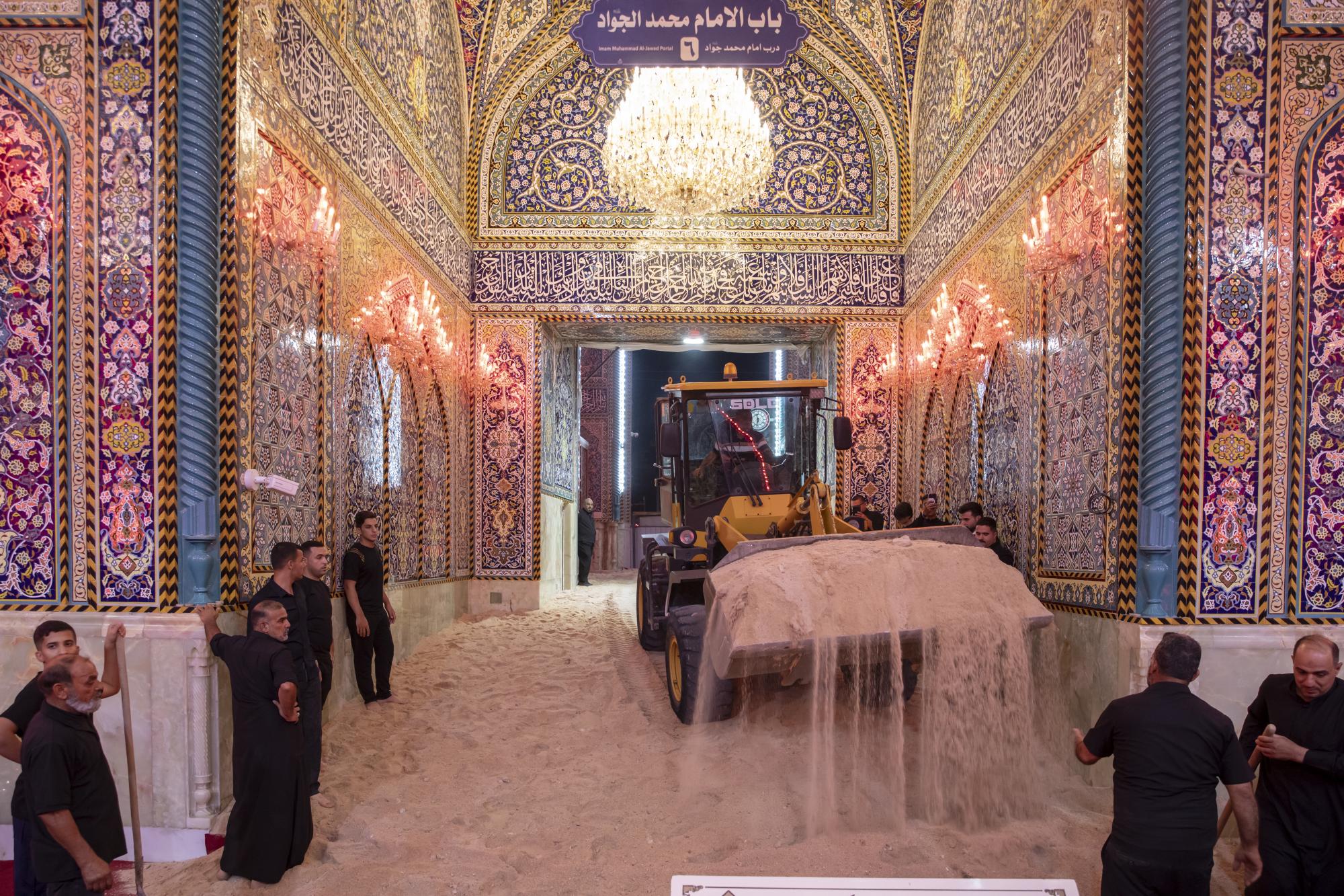 Al-Abbas shrine prepares its doors to receive processions and commemorate “Twayreej Run” Ritual (+Photos)