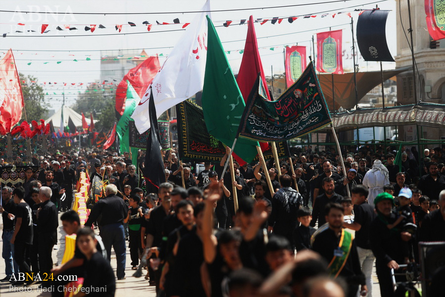 Muçulmanos xiitas comemoram o dia da Ashura em Qom