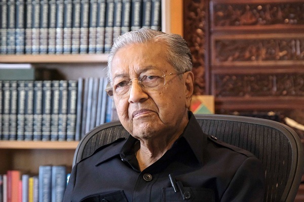  Mahathir Mohamad underlines Palestinians’ right to take action against Israel