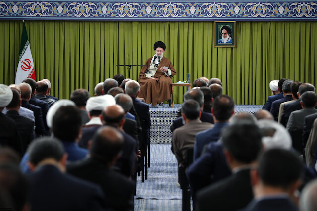 Speaker and members of 12th Islamic Parliament will meet Imam Khamenei