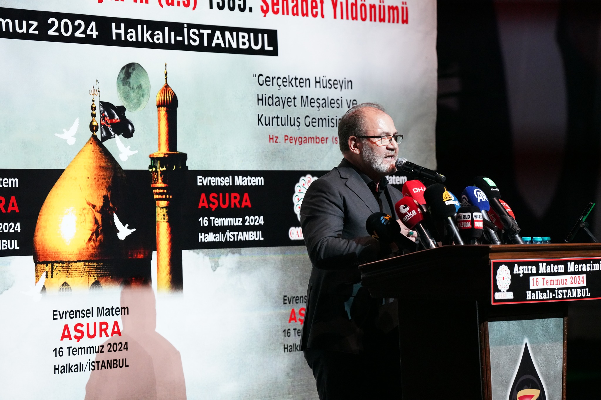 Photos: Ashura mourning ceremony held in Istanbul, Turkey