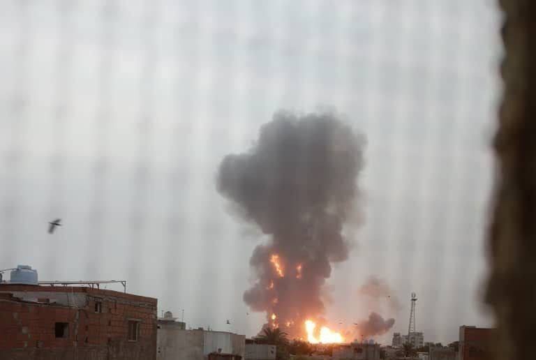 Caças israelenses atacam Al-Hudaydah, no Iêmen