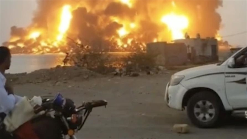 الصحة اليمنية تعلن عن  استشهاد ثلاثة وجرح 87 آخرين في العدوان الصهيوني على الحديدة