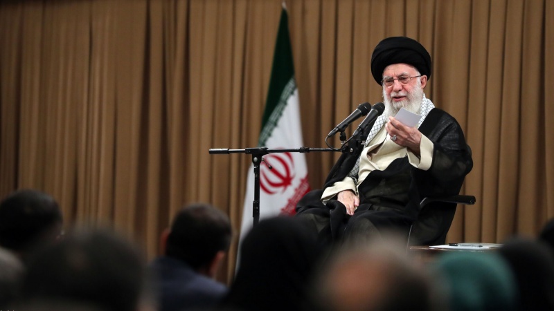 Rahbar Tekankan Pemerintahan Terampil, Saleh dan Revolusioner di Iran
